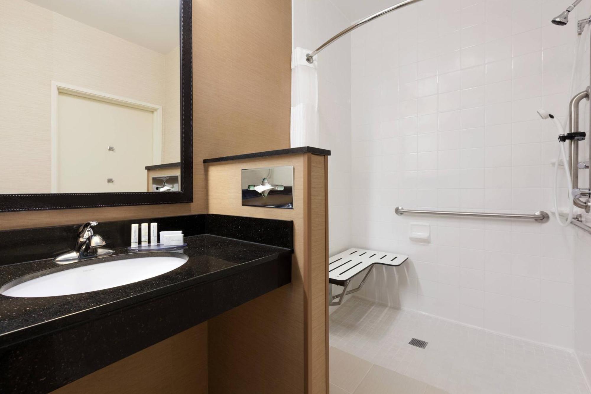Fairfield Inn & Suites Omaha East/Council Bluffs, Ia Экстерьер фото