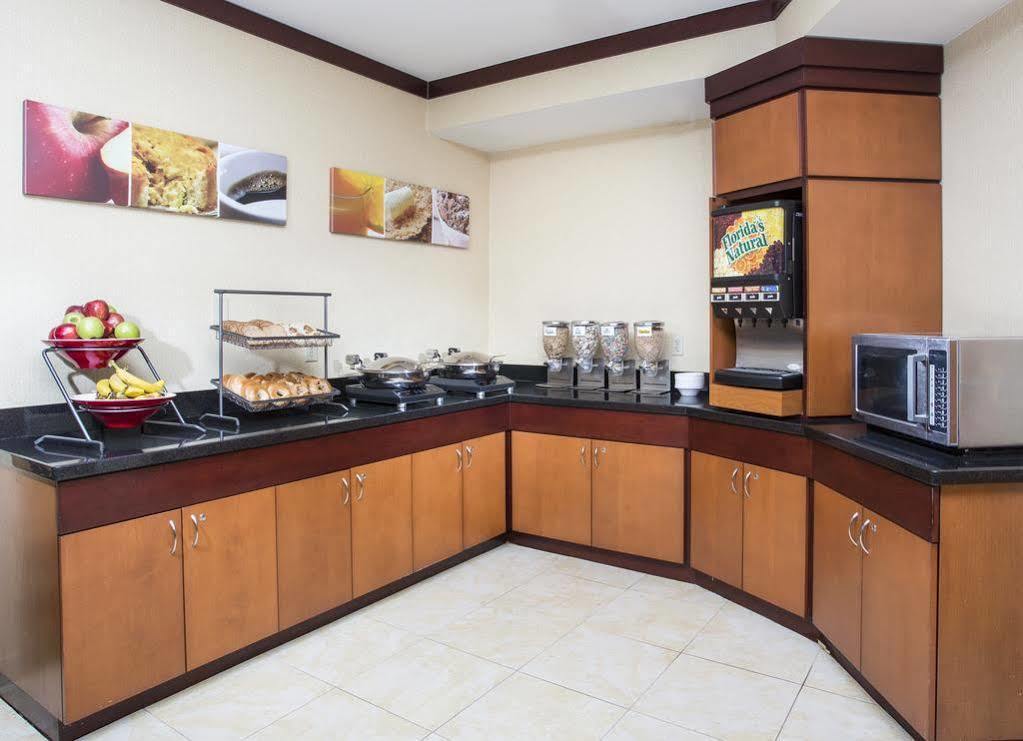 Fairfield Inn & Suites Omaha East/Council Bluffs, Ia Экстерьер фото